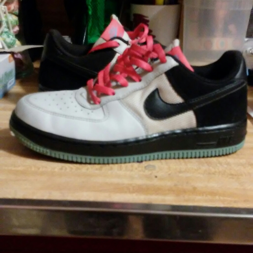 Nike air force 1s size 2Y - Picture 4 of 5